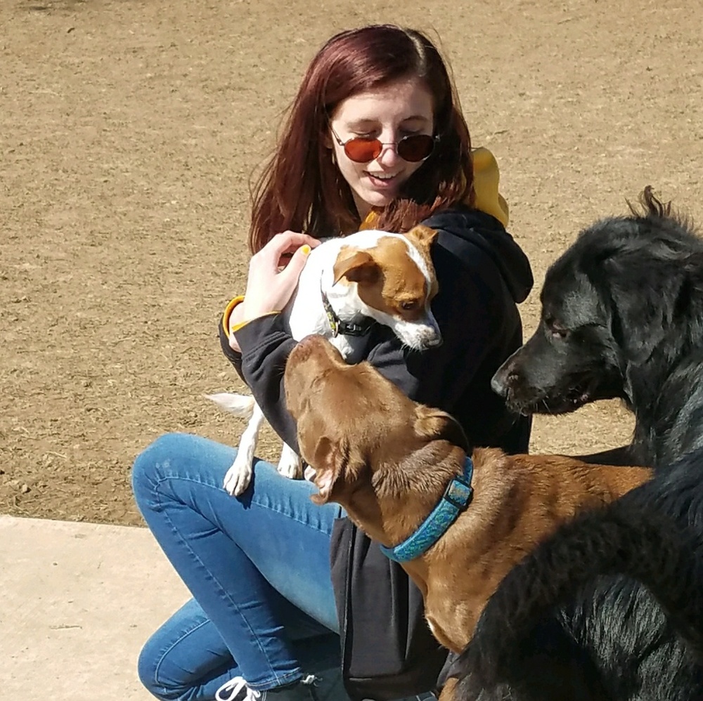 Meet your Posher, Cara